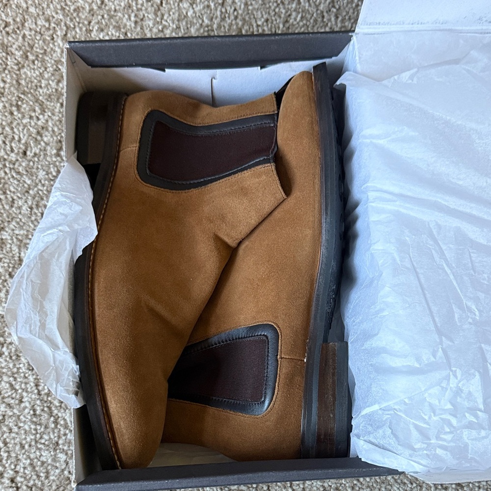 Men's Tan Chelsea Boots